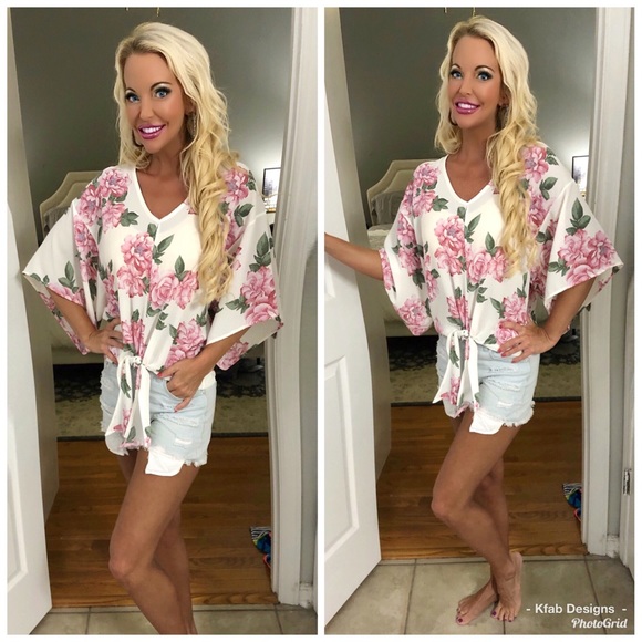 🌸LAST 1! Floral Woven 3 Qtr Sleeve Top! - Picture 6 of 8